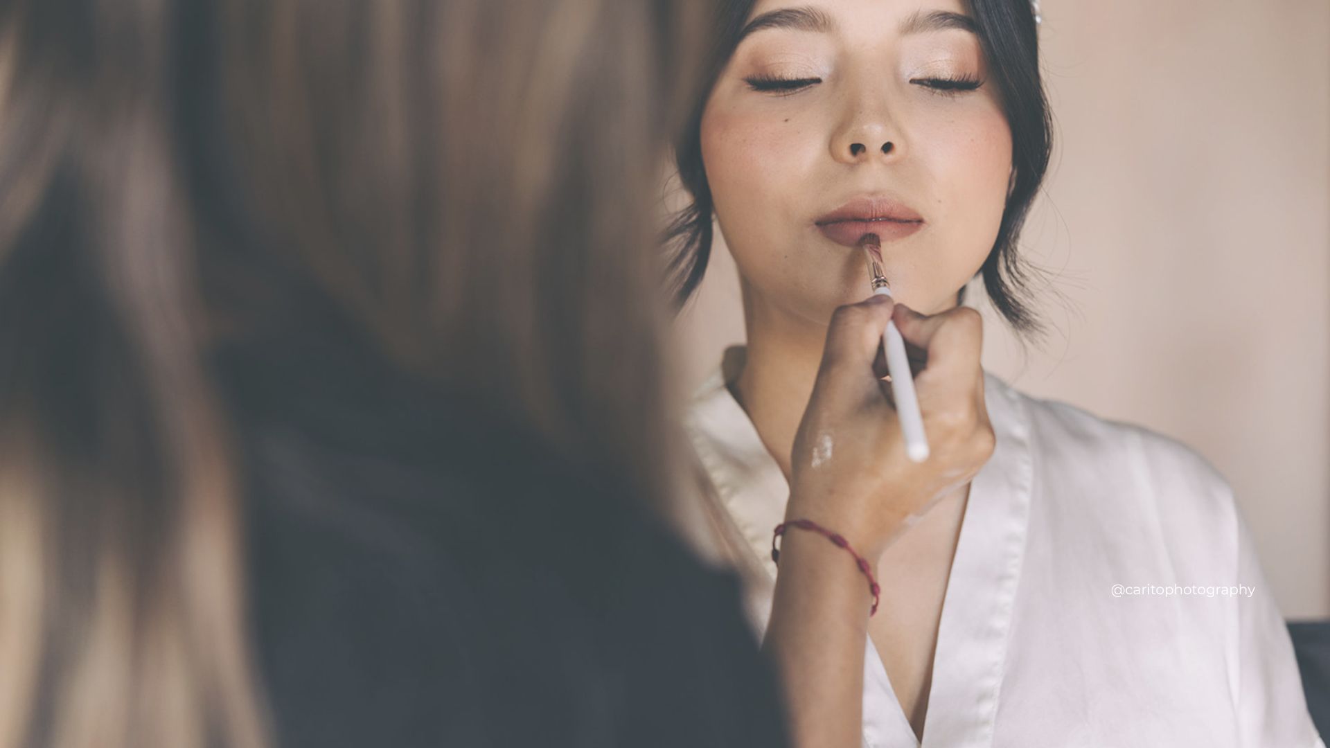 <span class=ethereal-regular>AN INTIMATE BEAUTY EXPERIENCE</span>