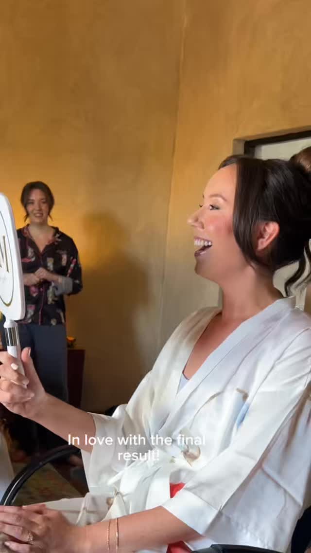 A bridal morning in San Miguel de Allende 🤍

Our signature is soft, timeless glam — enhancing natural beauty while creating a look that photographs beautifully and lasts all day.

Watching her fall in love with her bridal look is always our favorite moment.

Soft glam bridal makeup in San Miguel de Allende 🤍

#SanMiguelDeAllendeBride #SoftGlamBride #LuxuryBridalMakeup #DestinationBride #SanMiguelWedding